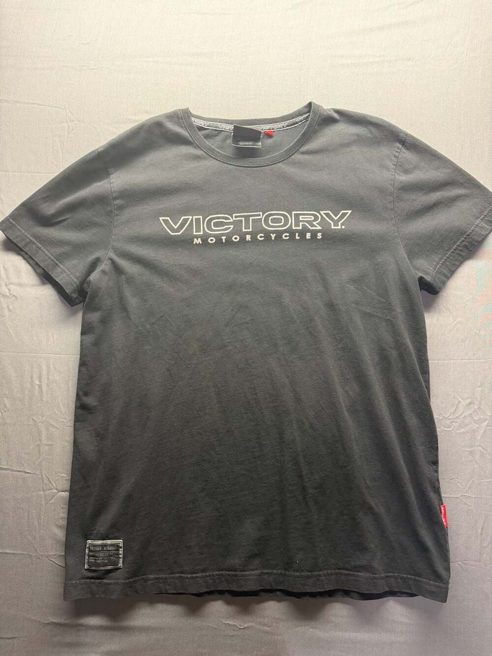 Victory Motorcycles Men's Black Graphic Logo T-Shirt